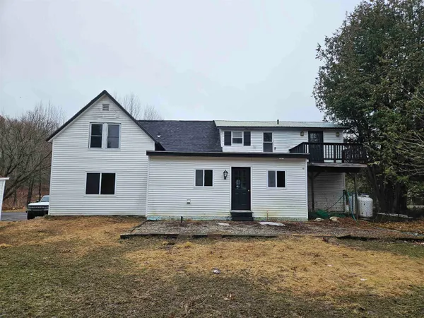 $379,000 | 18 Dodge Avenue, Barre Town, VT 05654