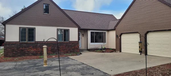 $420,000 | 416 Herman Street, Arena, WI 53503