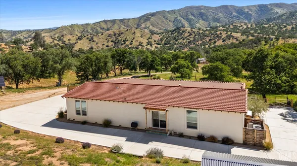 $775,000 | Undisclosed Address, Keene, CA 93531