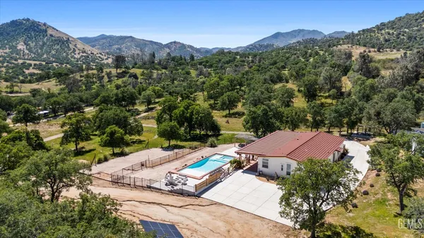 $775,000 | Undisclosed Address, Keene, CA 93531