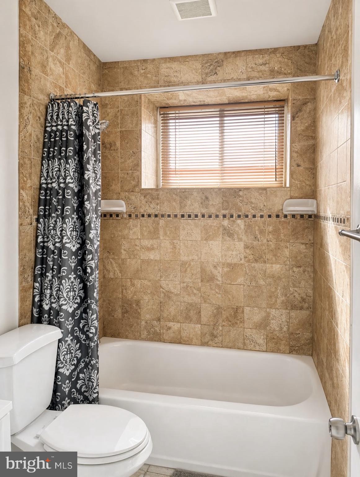 8475 Imperial Drive, Unit 5A Laurel, MD 20708 - Photo 5 of 8 shower/tub