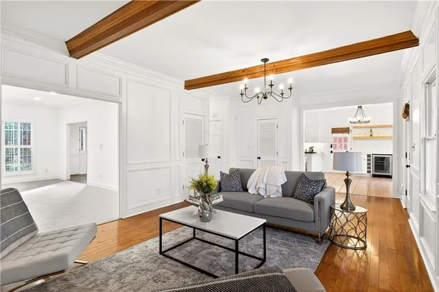 $799,900 | 140 Derby Forest Court, Roswell, GA 30076