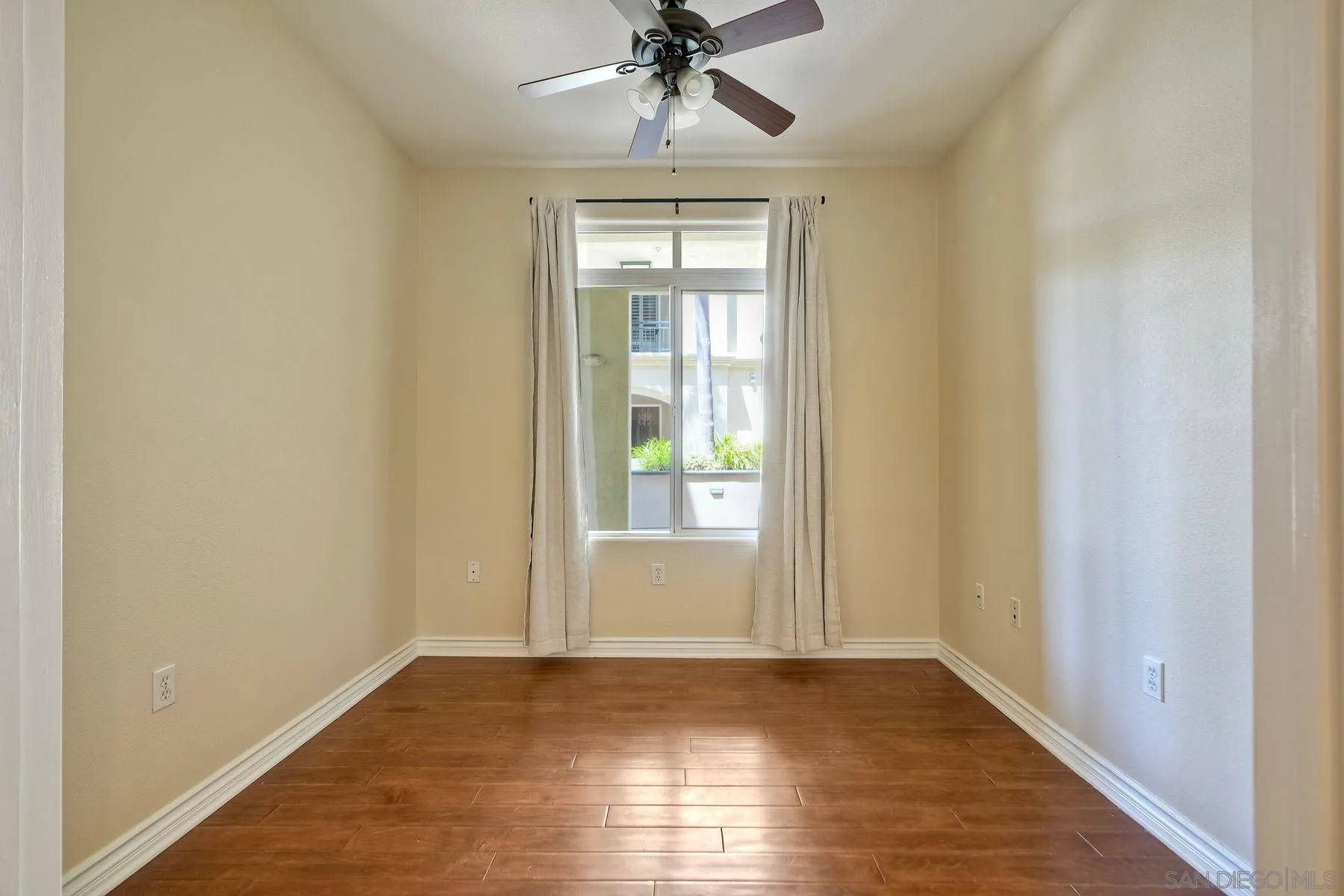 9253 Regents Road, Unit A110 La Jolla, CA 92037 - Photo 13 of 36 Studio/Study/Office