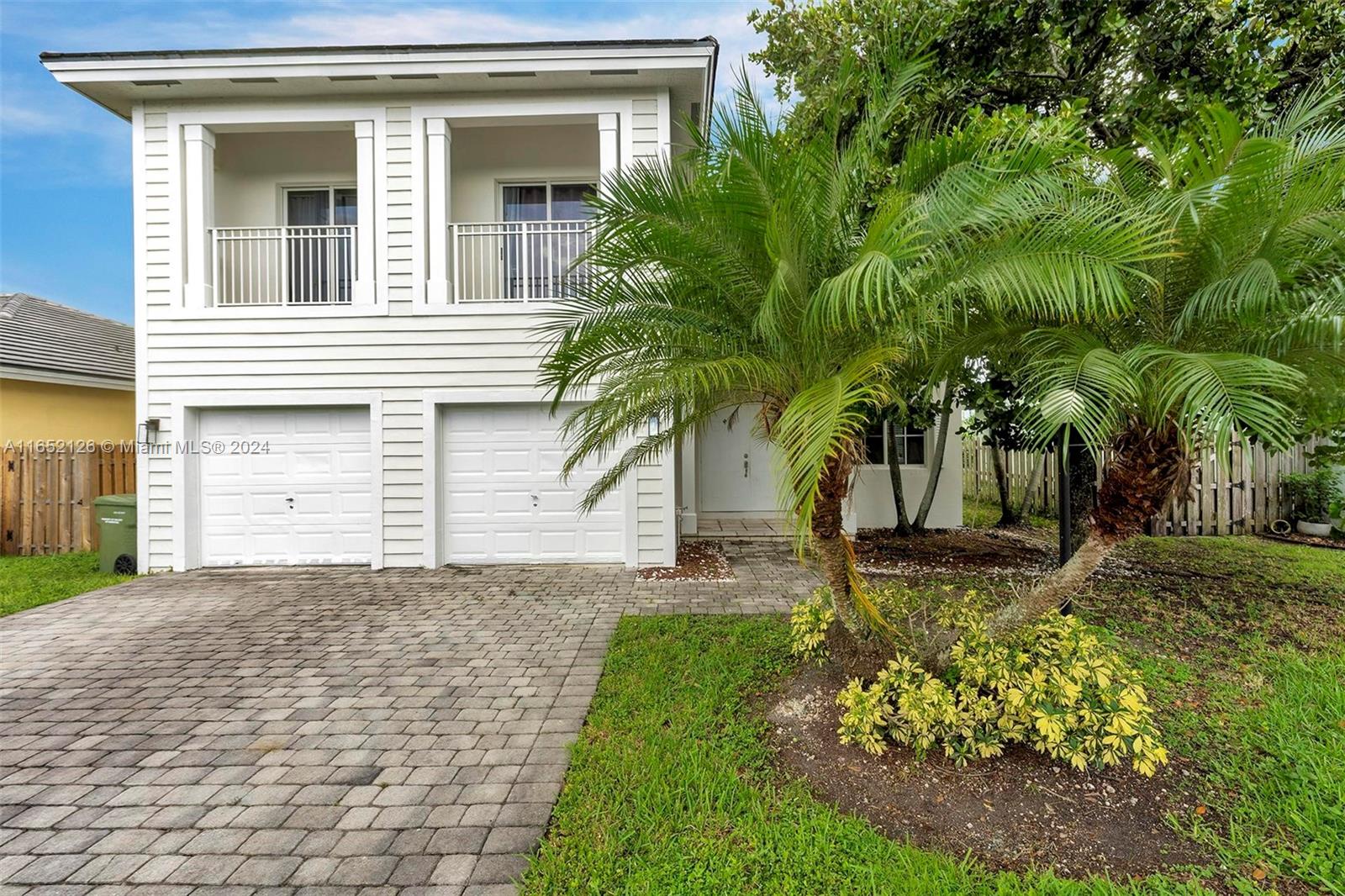 2905 Northeast 4th Street Homestead, FL 33033 - Photo 2 of 47