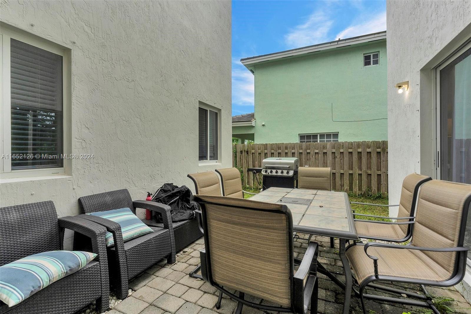 2905 Northeast 4th Street Homestead, FL 33033 - Photo 24 of 47