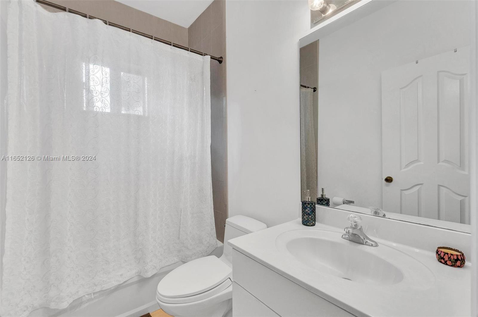 2905 Northeast 4th Street Homestead, FL 33033 - Photo 28 of 47
