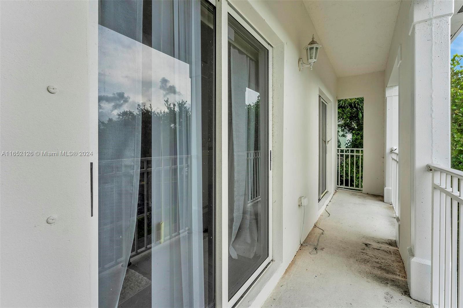 2905 Northeast 4th Street Homestead, FL 33033 - Photo 33 of 47