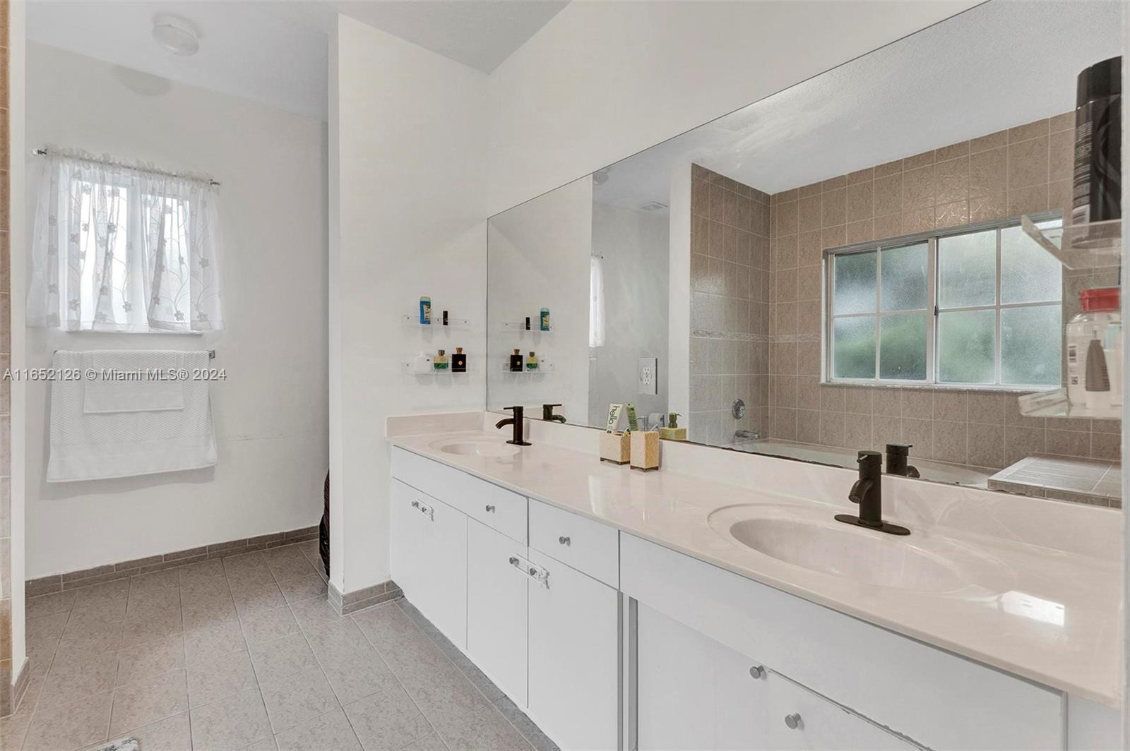 2905 Northeast 4th Street Homestead, FL 33033 - Photo 38 of 47
