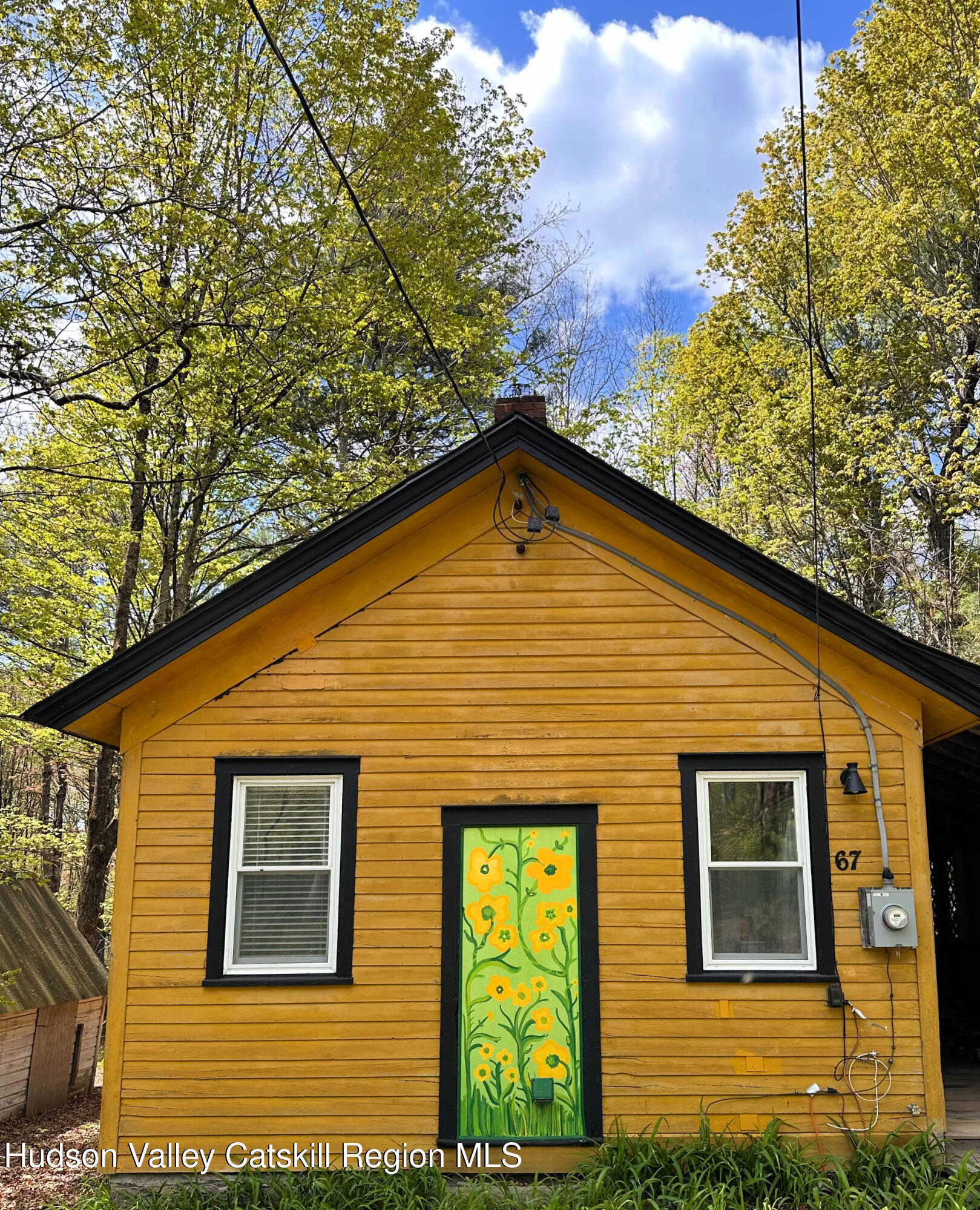 Buttercup exterior