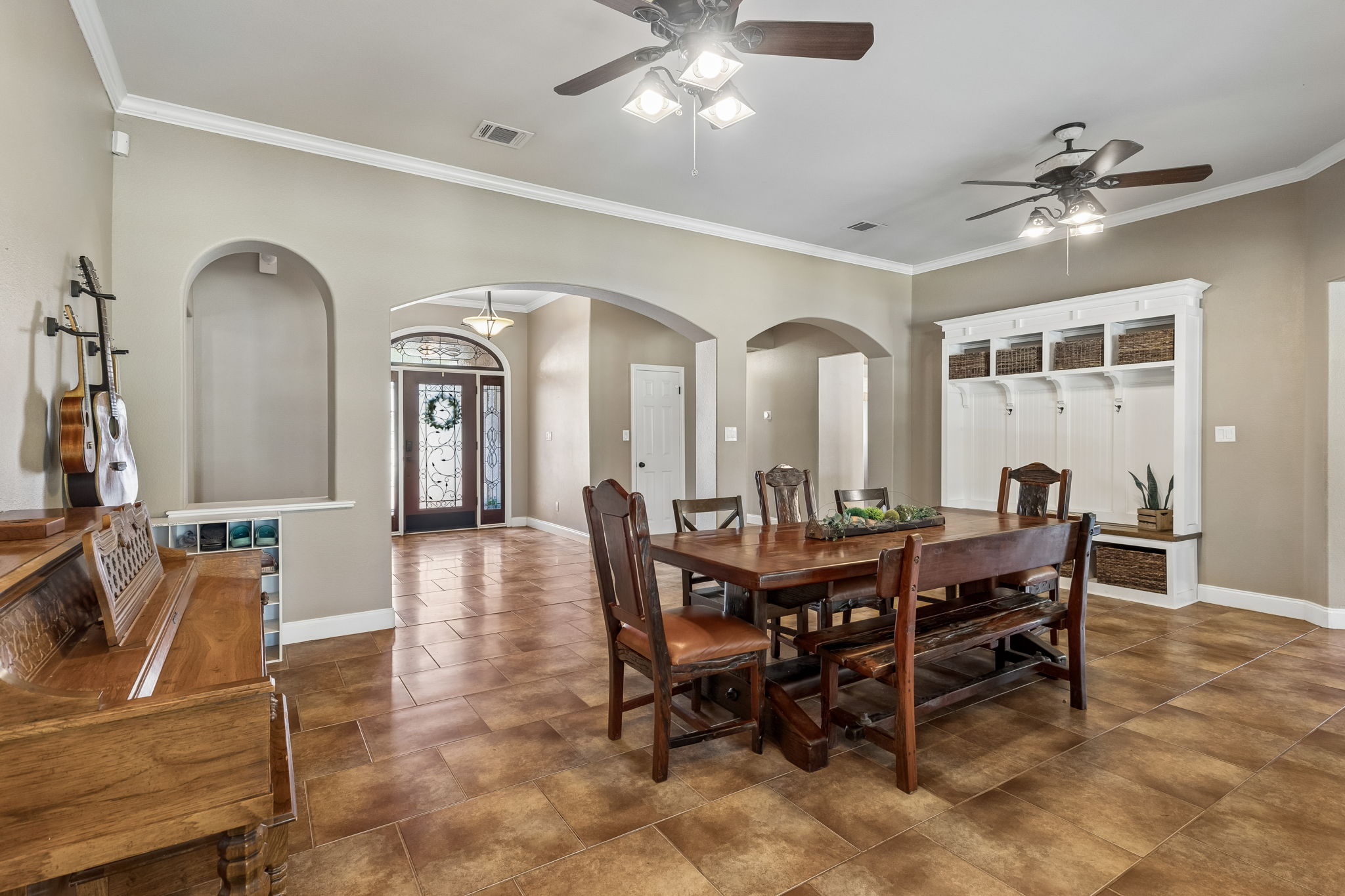 401 Twin Springs Road Georgetown, TX 78633 - Photo 5 of 40