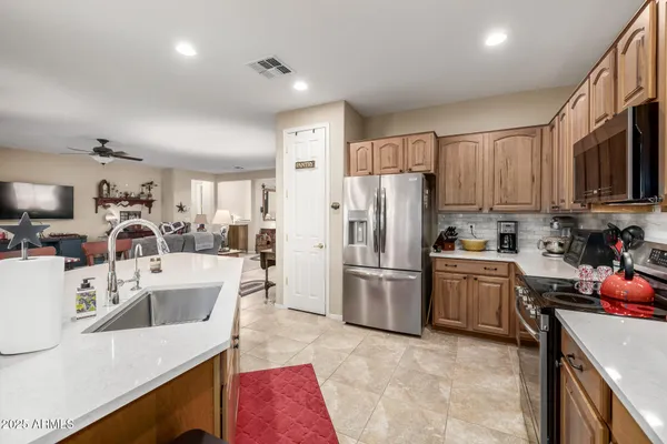 $3,000 | 20288 Harmony Pass, Maricopa, AZ 85138