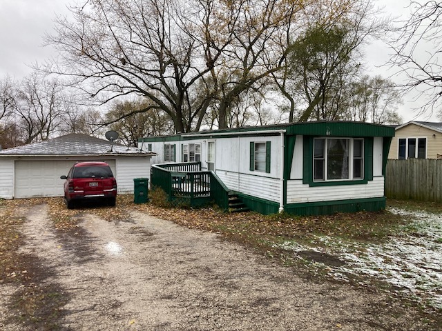 5245 Sand Ridge Road Morris, IL 60450 - Photo 1 of 6