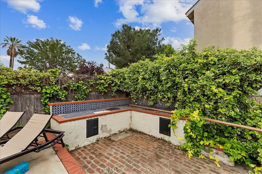 4910 Brockton Avenue Riverside, CA 92506 - Photo 35 of 35 Backyard