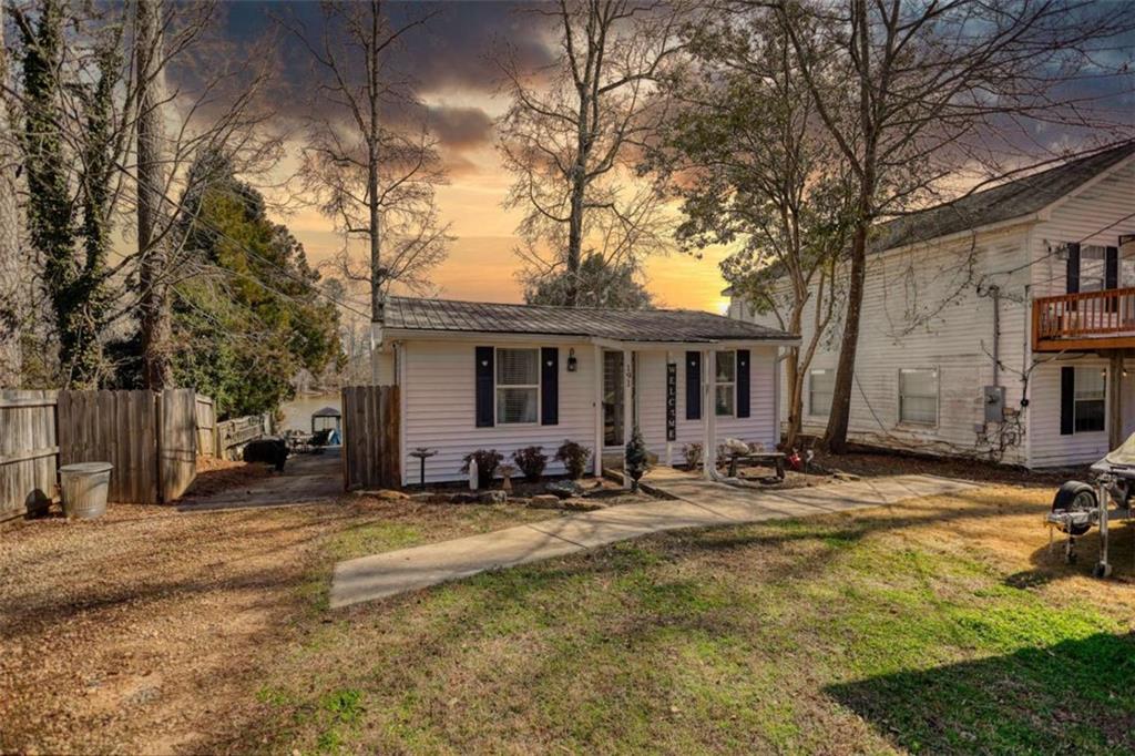 191 Cherokee Drive Jackson, GA 30233 - Photo 1 of 48