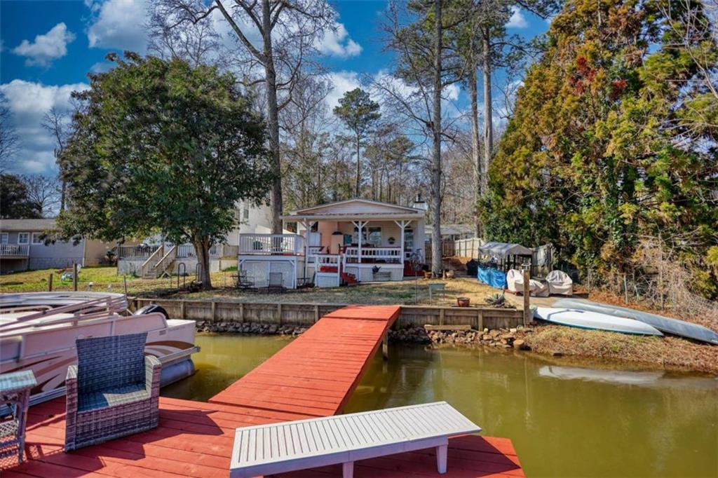 191 Cherokee Drive Jackson, GA 30233 - Photo 4 of 48