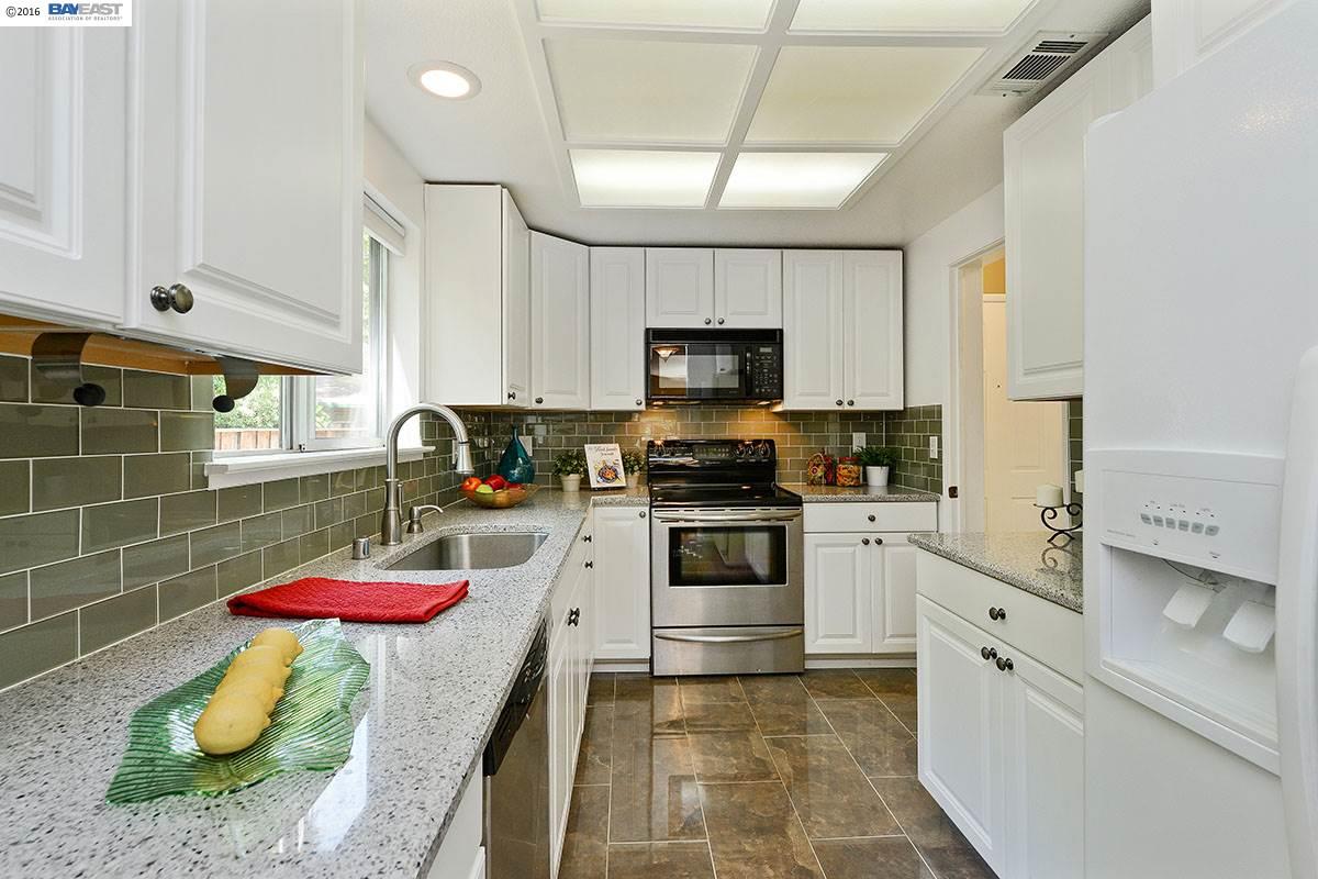 2628 Jones Road, Unit A Walnut Creek, CA 94597 - Photo 12 of 28