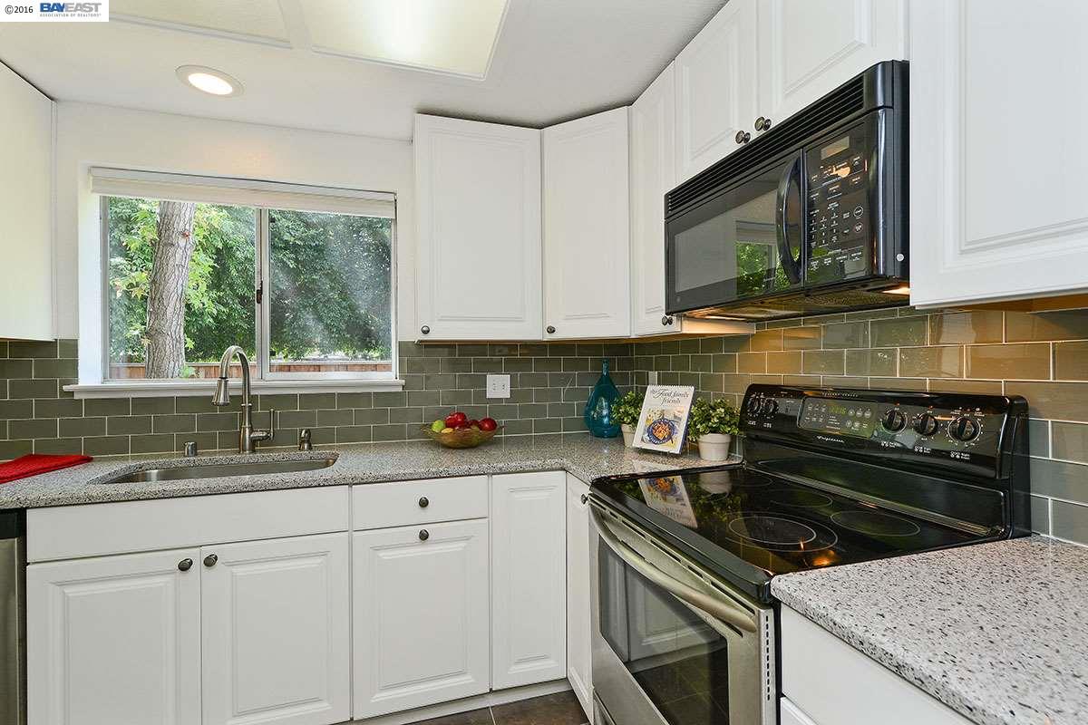 2628 Jones Road, Unit A Walnut Creek, CA 94597 - Photo 13 of 28