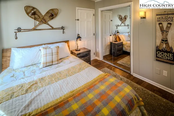 $899,000 | 270 Elk Hill Drive, Banner Elk, NC 28604