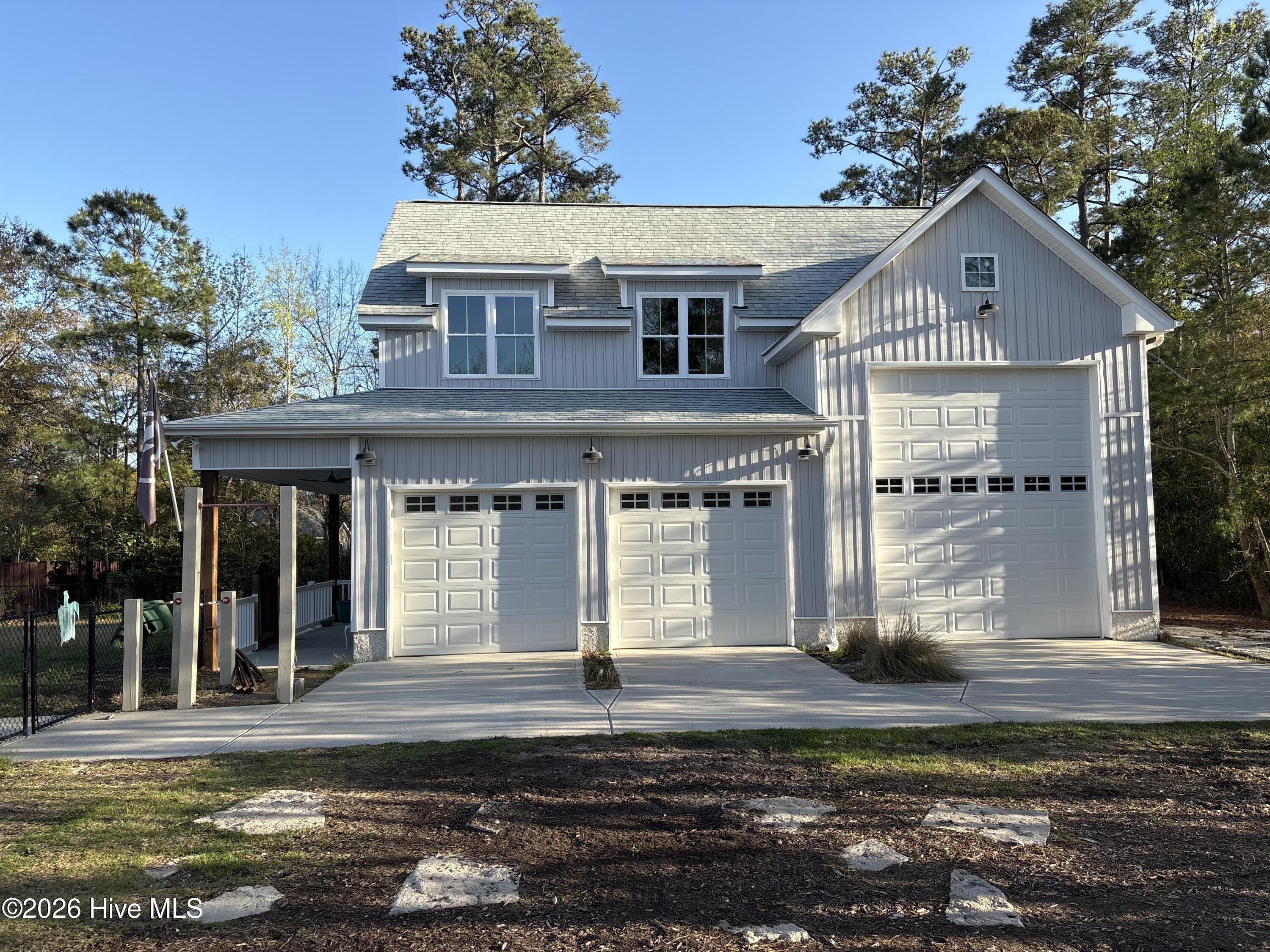 205 Ottaway Court Hampstead, NC 28443 - Photo 2 of 2 79651516808__2A987FBD-27E5-4CA6-9DB7-E47