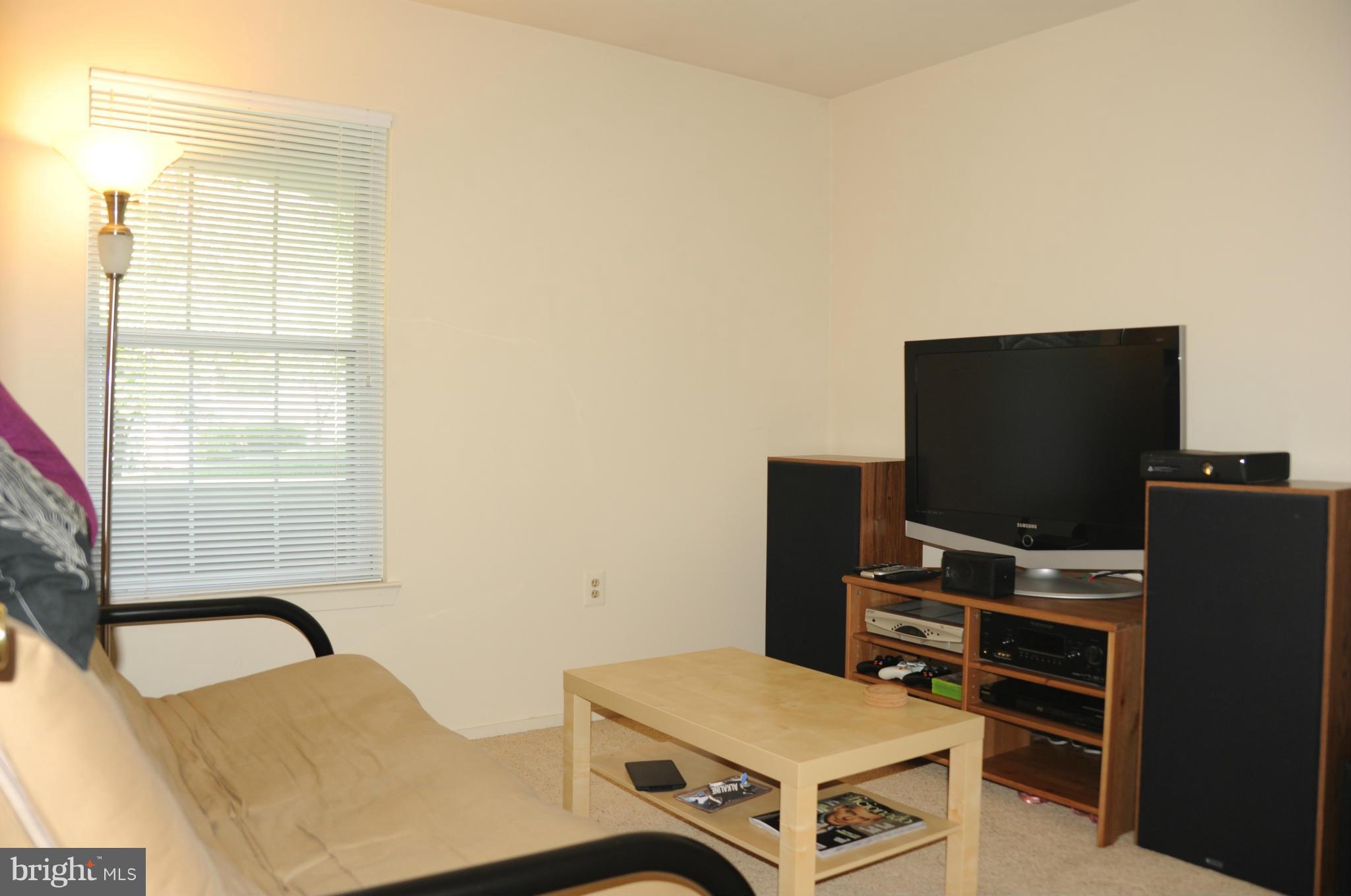 7800 Harrowgate Circle, Unit A Springfield, VA 22152 - Photo 22 of 29 Bedroom