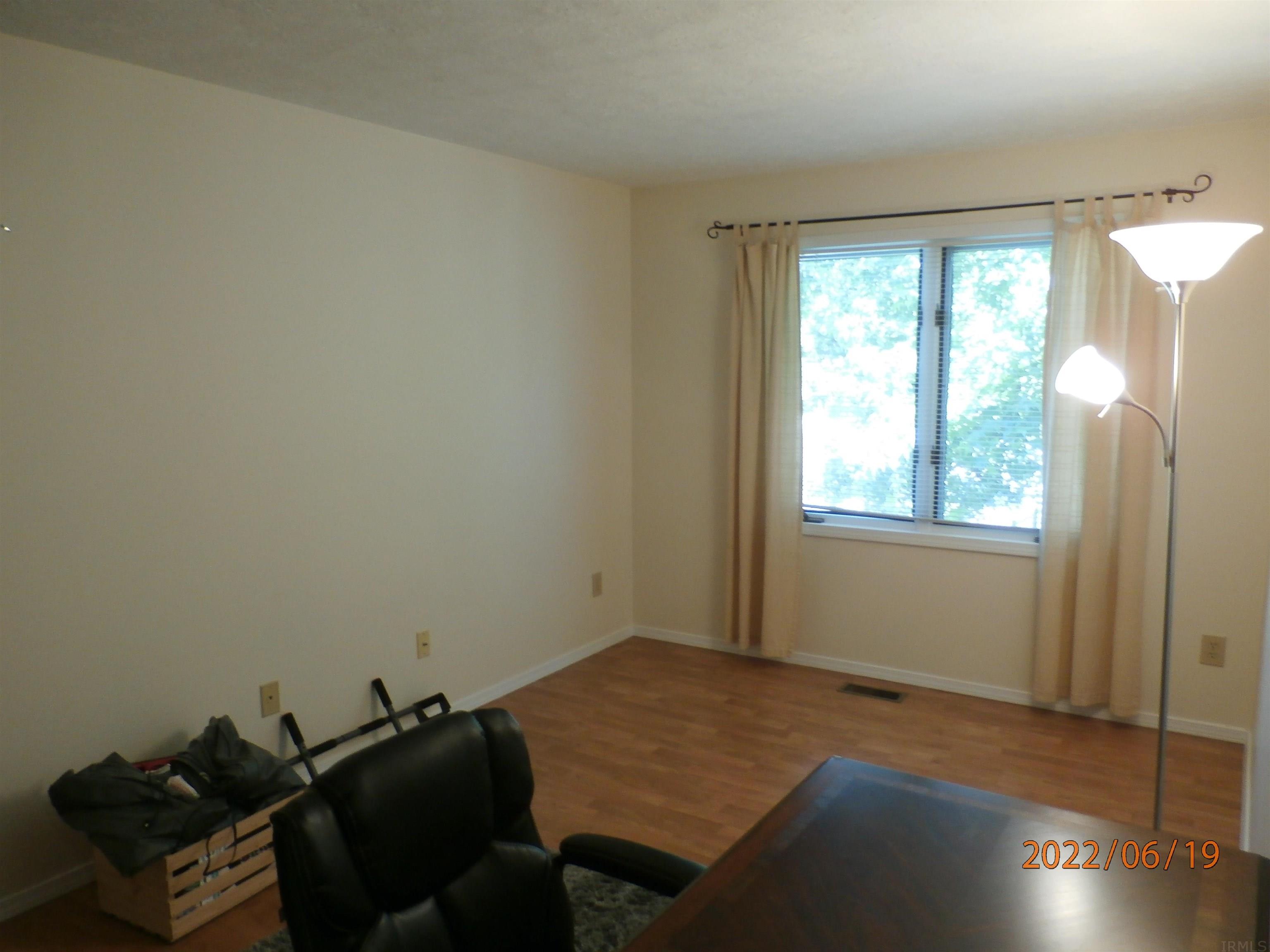 1368 South College Mall Road, Unit I4 Bloomington, IN 47401 - Photo 14 of 20 Gallery Image 14