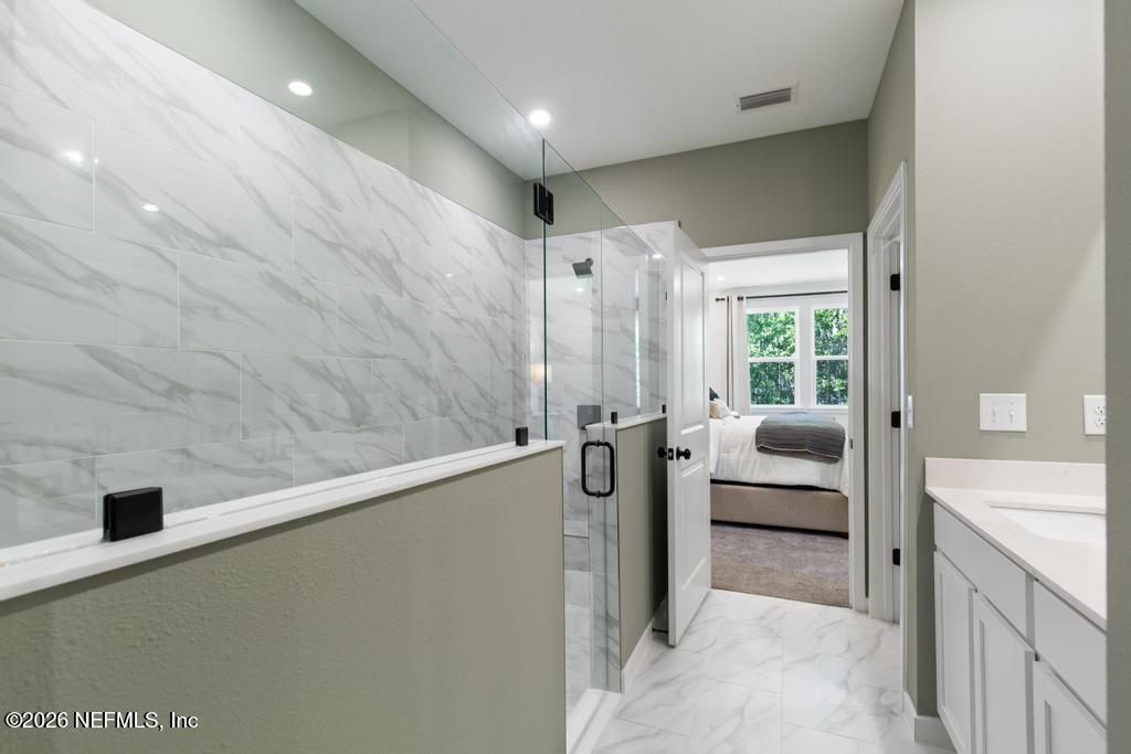 1353 Ribbon Place Palm Coast, FL 32164 - Photo 26 of 28 Amelia II - primarybath2