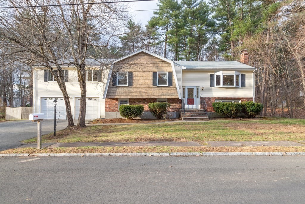 34 Barton Road Foxboro, MA 02035 - Photo 1 of 33 Gallery Image 1