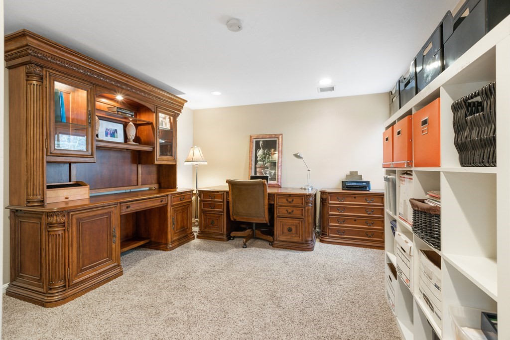 34 Barton Road Foxboro, MA 02035 - Photo 18 of 33 Gallery Image 18