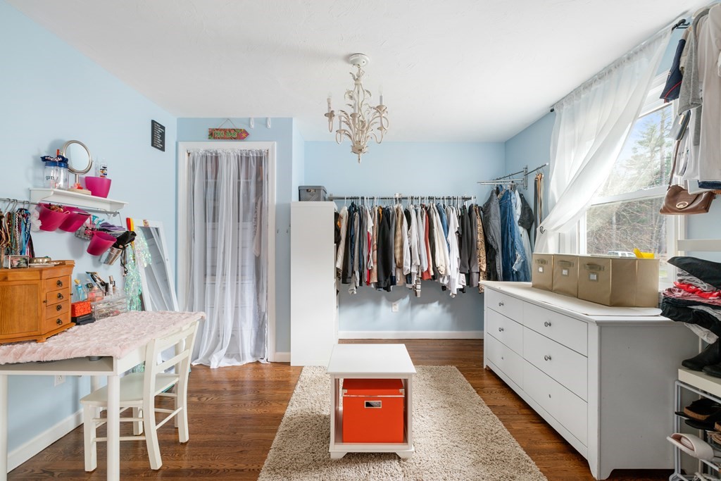 34 Barton Road Foxboro, MA 02035 - Photo 21 of 33 Gallery Image 21