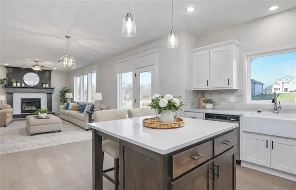 $669,950 | 6100 Barth Road, Shawnee, KS 66226
