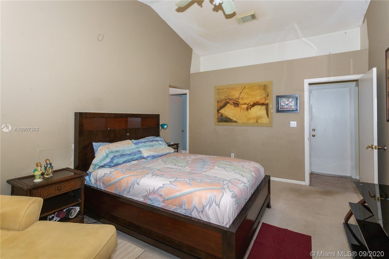 Flamingo Estates Miramar, FL 33027 - Photo 9 of 15