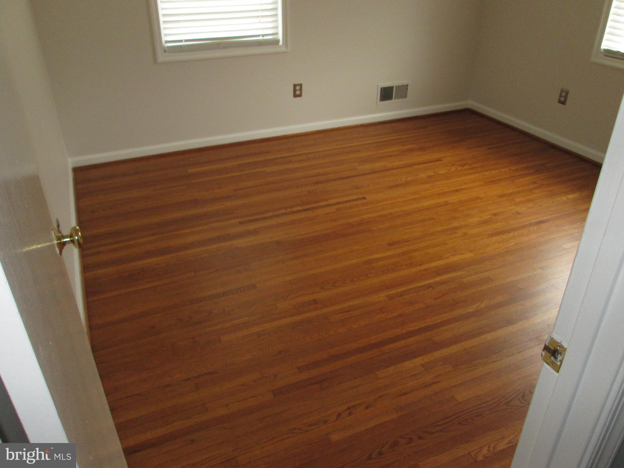 7401 Castle Road Manassas, VA 20109 - Photo 22 of 45 Rear Bedroom Pic 1