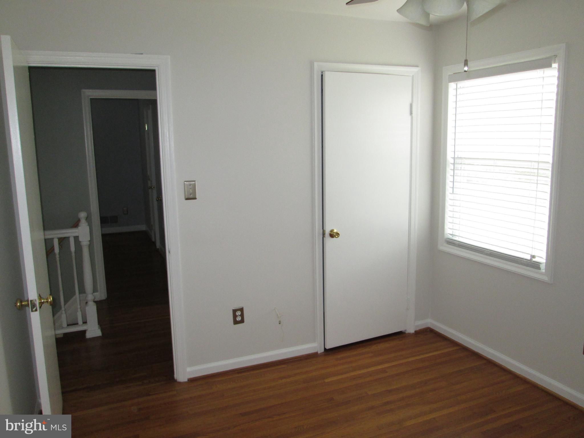 7401 Castle Road Manassas, VA 20109 - Photo 24 of 45 Rear Bedroom Pic 3