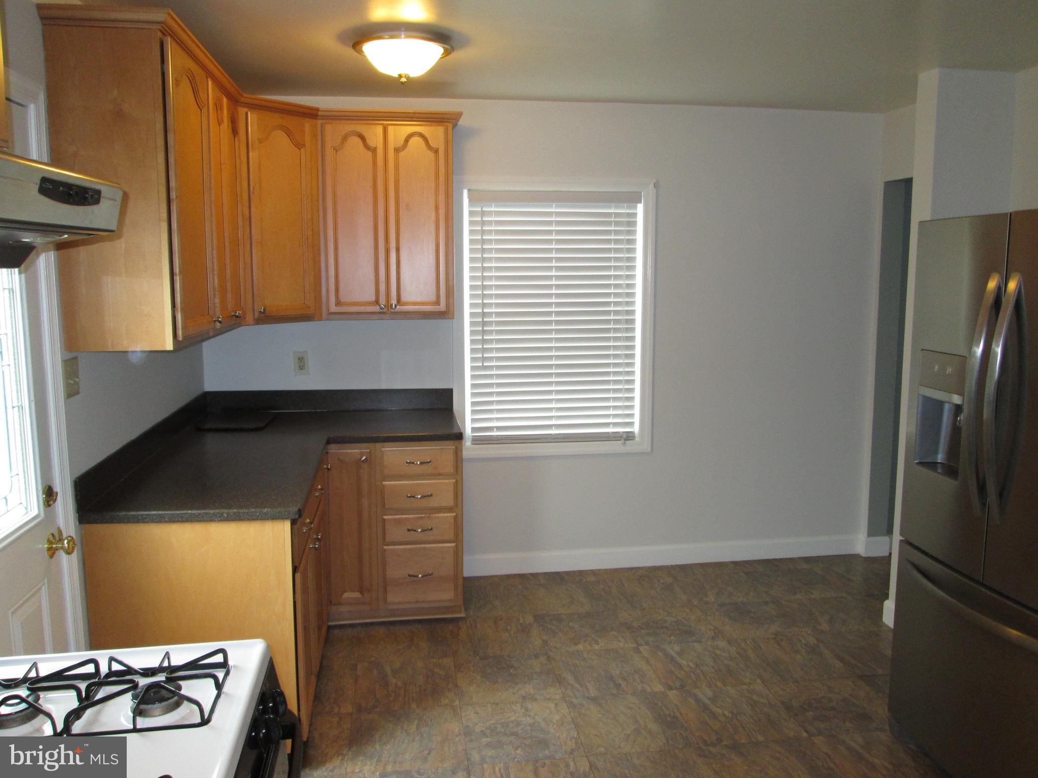 7401 Castle Road Manassas, VA 20109 - Photo 6 of 45 Kitchen Pic 5