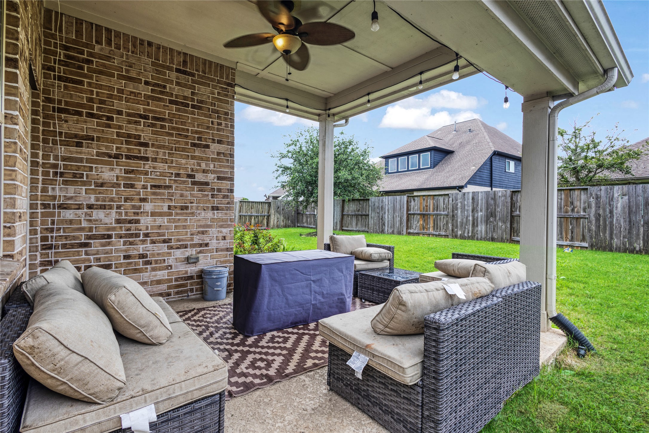 3911 Ballard Street Rosharon, TX 77583 - Photo 21 of 25