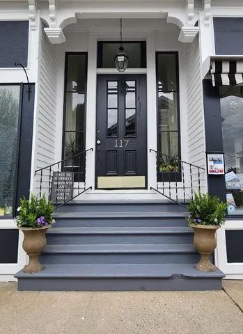 $4,950,000 | 117 Water Street, Stonington, CT 06378