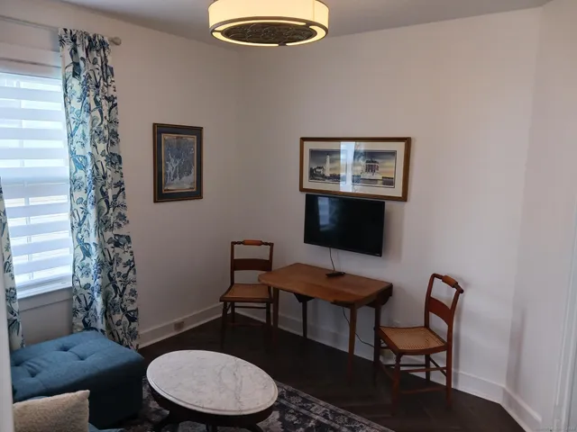 $4,950,000 | 117 Water Street, Stonington, CT 06378