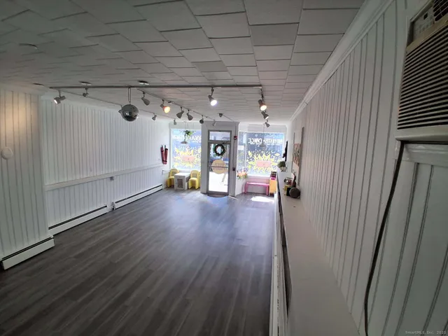 $4,950,000 | 117 Water Street, Stonington, CT 06378