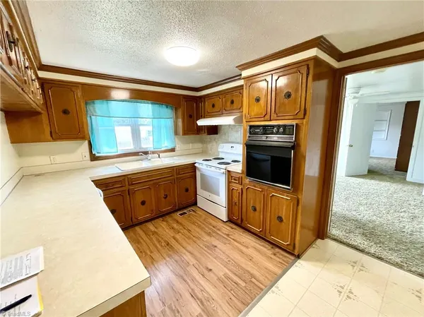 $725,000 | 6327 Blazing Star Drive, Archdale, NC 27263