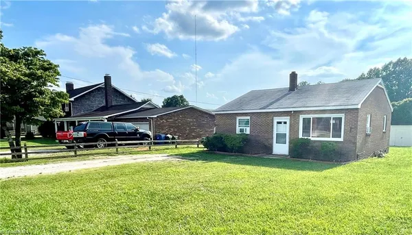 $725,000 | 6327 Blazing Star Drive, Archdale, NC 27263