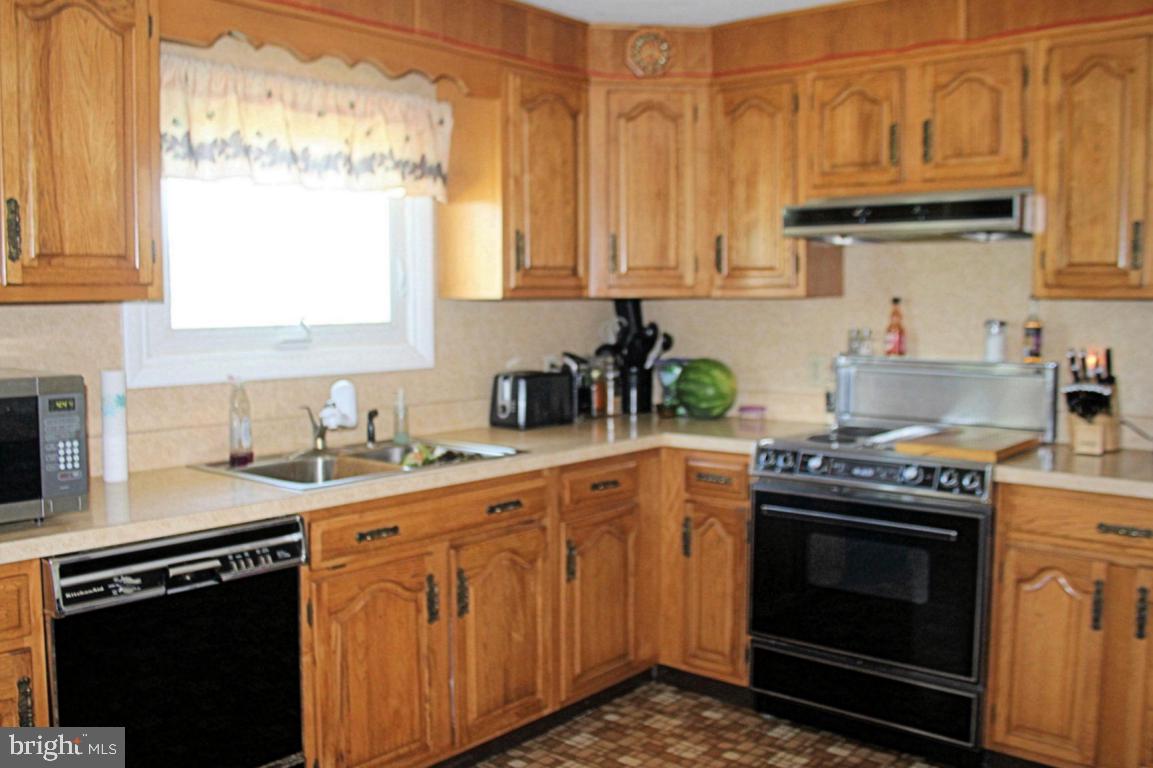 250 Awol Road Jonestown, PA 17038 - Photo 8 of 22 Gallery Image 8