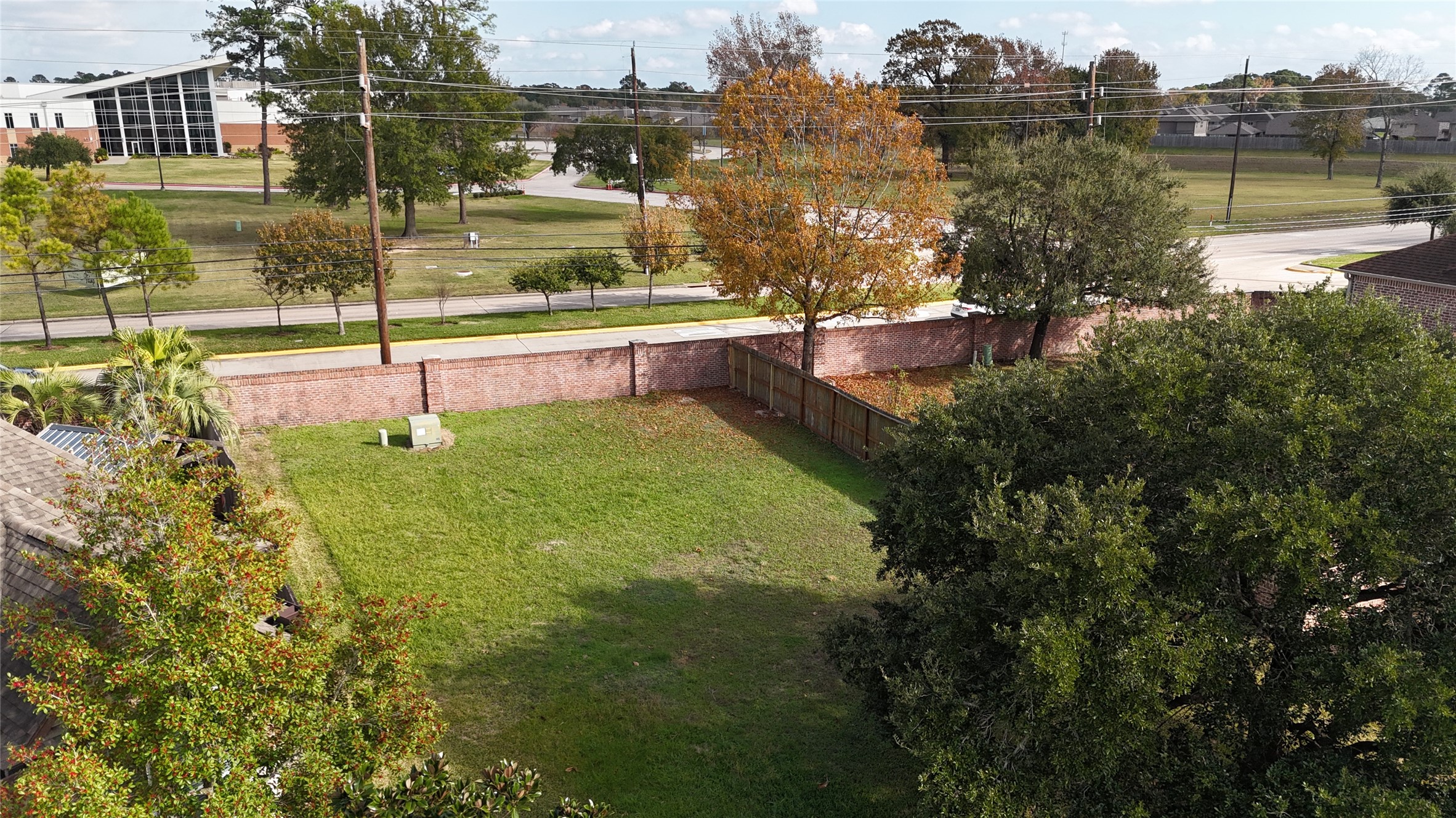 18006 Lovett Lane Spring, TX 77379 - Photo 2 of 4