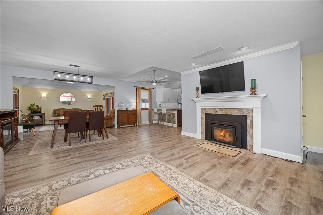 104 Berkshire Road Elyria, OH 44035 - Photo 4 of 38