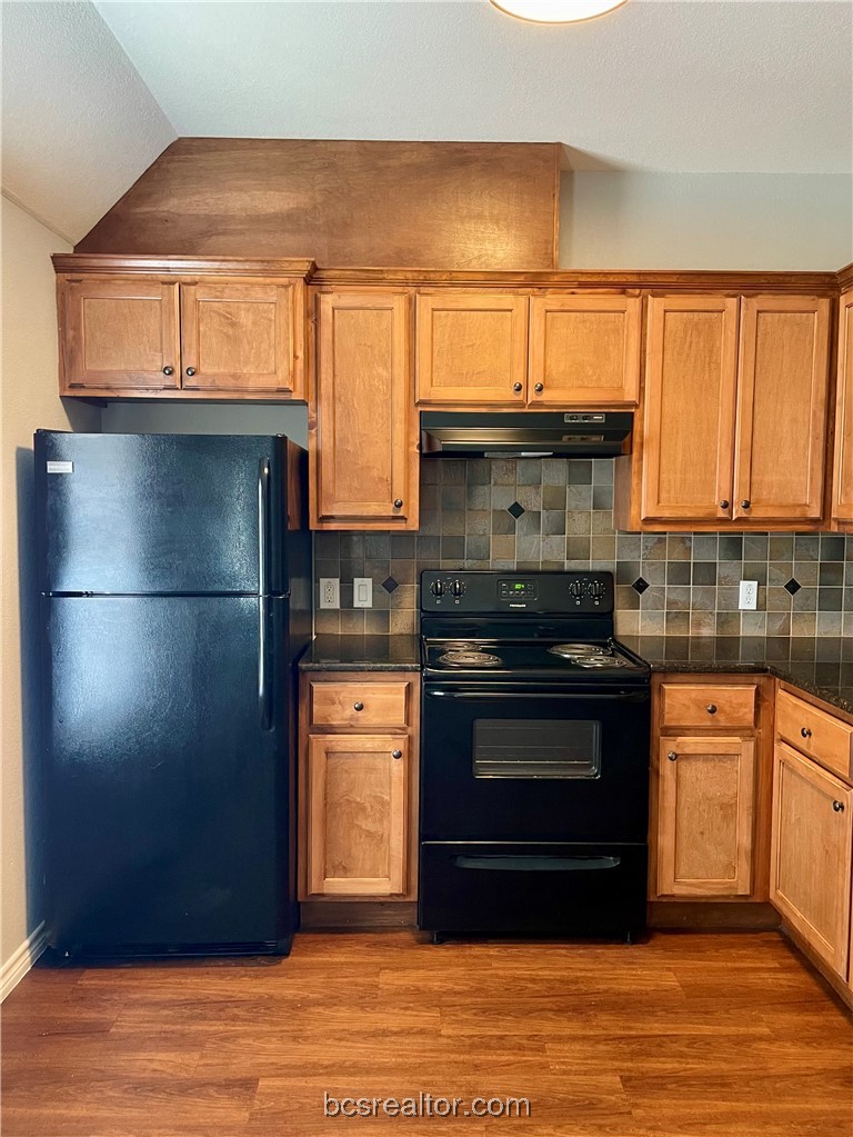 2006 Monito Way, Unit B Bryan, TX 77807 - Photo 7 of 18