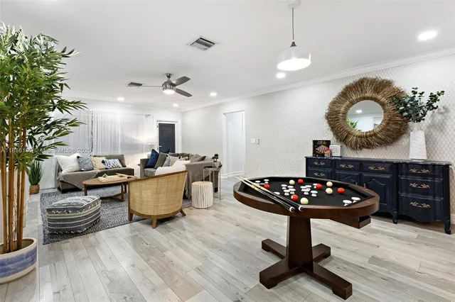 $850,000 | 2580 Southeast 2nd Court, Pompano Beach, FL 33062