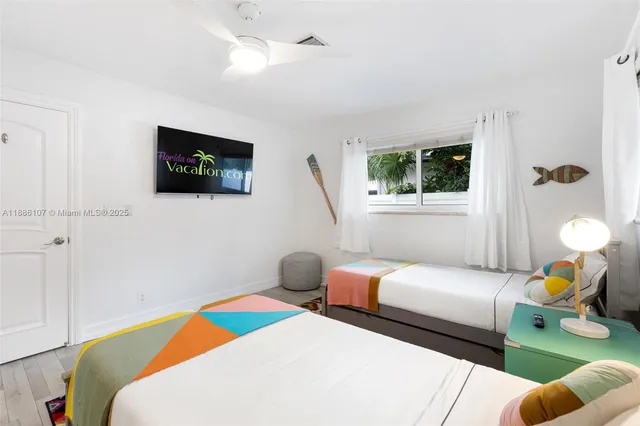 $850,000 | 2580 Southeast 2nd Court, Pompano Beach, FL 33062