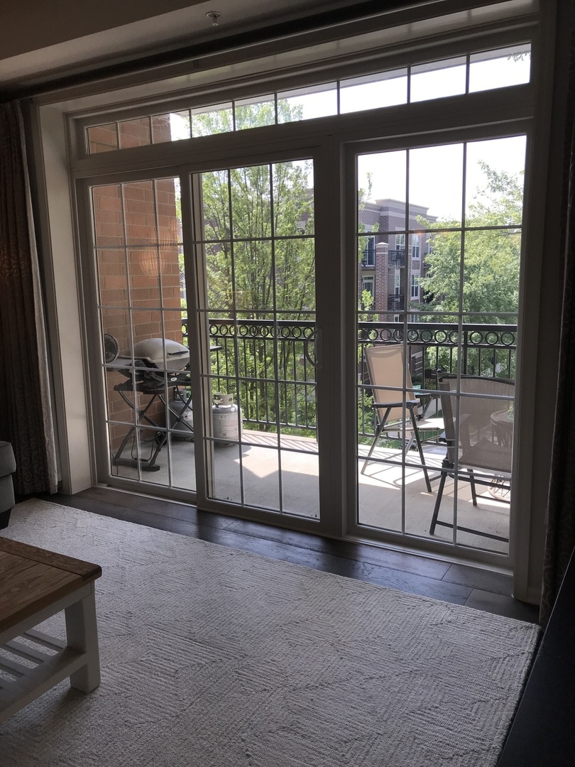 190 Johnson Street, Unit 304 Palatine, IL 60067 - Photo 7 of 26