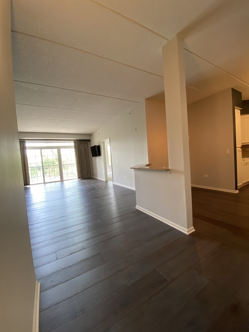 190 Johnson Street, Unit 304 Palatine, IL 60067 - Photo 10 of 26