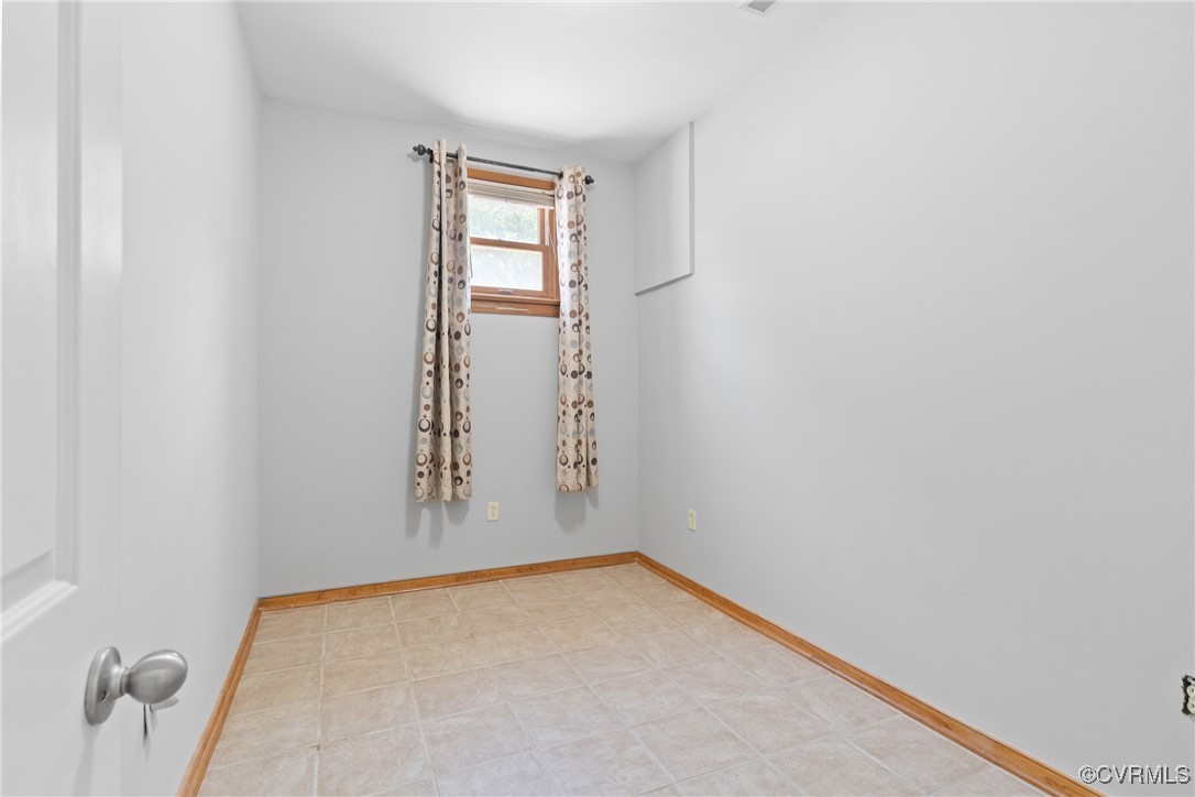 9717 Robin Road Disputanta, VA 23842 - Photo 33 of 50 Gallery Image 33