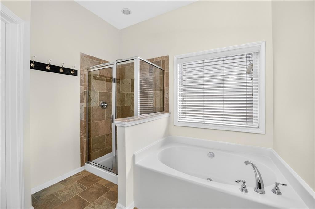 269 Privet Circle Suwanee, GA 30024 - Photo 17 of 48